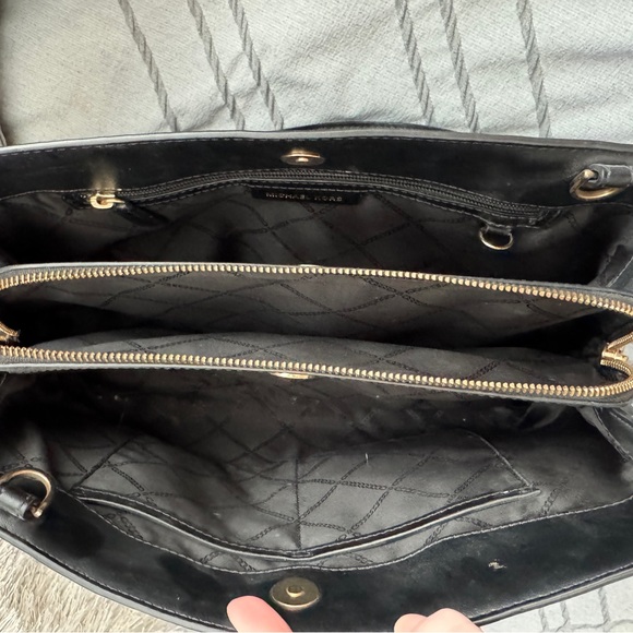 NWOT- Michael Kors Black Satchel - Picture 5 of 10